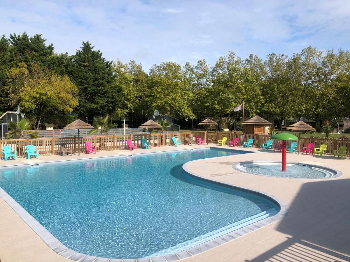 Camping Les Maraises Saint-Martin-de-Re ภายนอก รูปภาพ